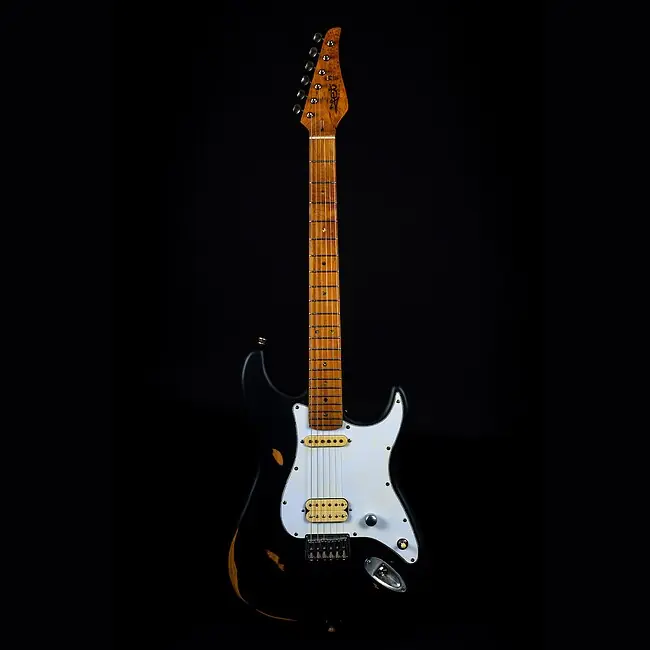 Geld-Zurück-Garantie JET GUITARS JS-800 E-Gitarre, black distressed